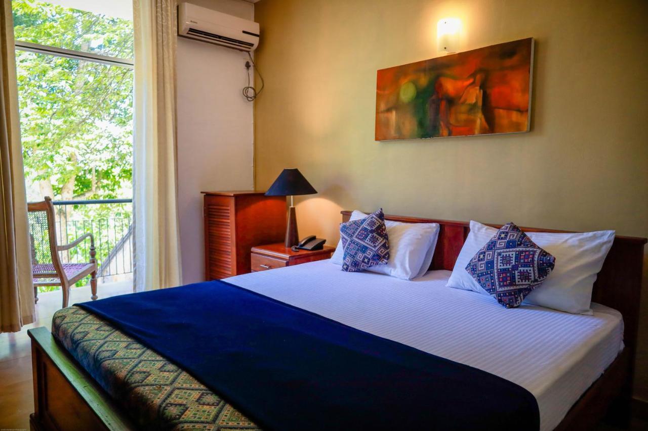 Funk Bunk - Mount View Lodge Kandy Kültér fotó