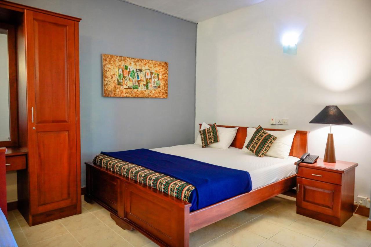 Funk Bunk - Mount View Lodge Kandy Kültér fotó