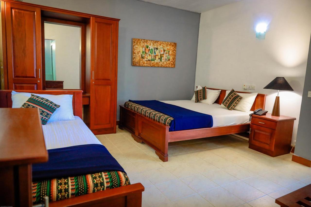 Funk Bunk - Mount View Lodge Kandy Kültér fotó